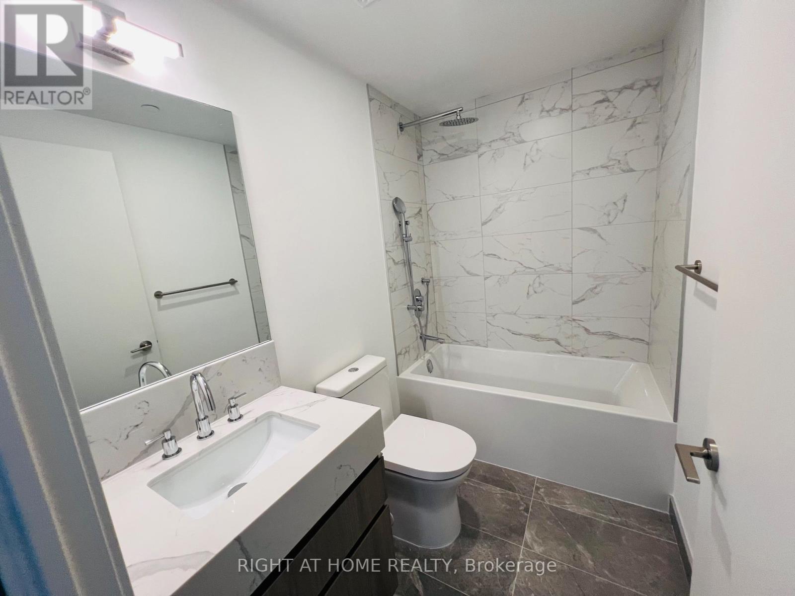 101 - 200 Keewatin Avenue, Toronto, Ontario  M4P 1Z8 - Photo 36 - C12470194