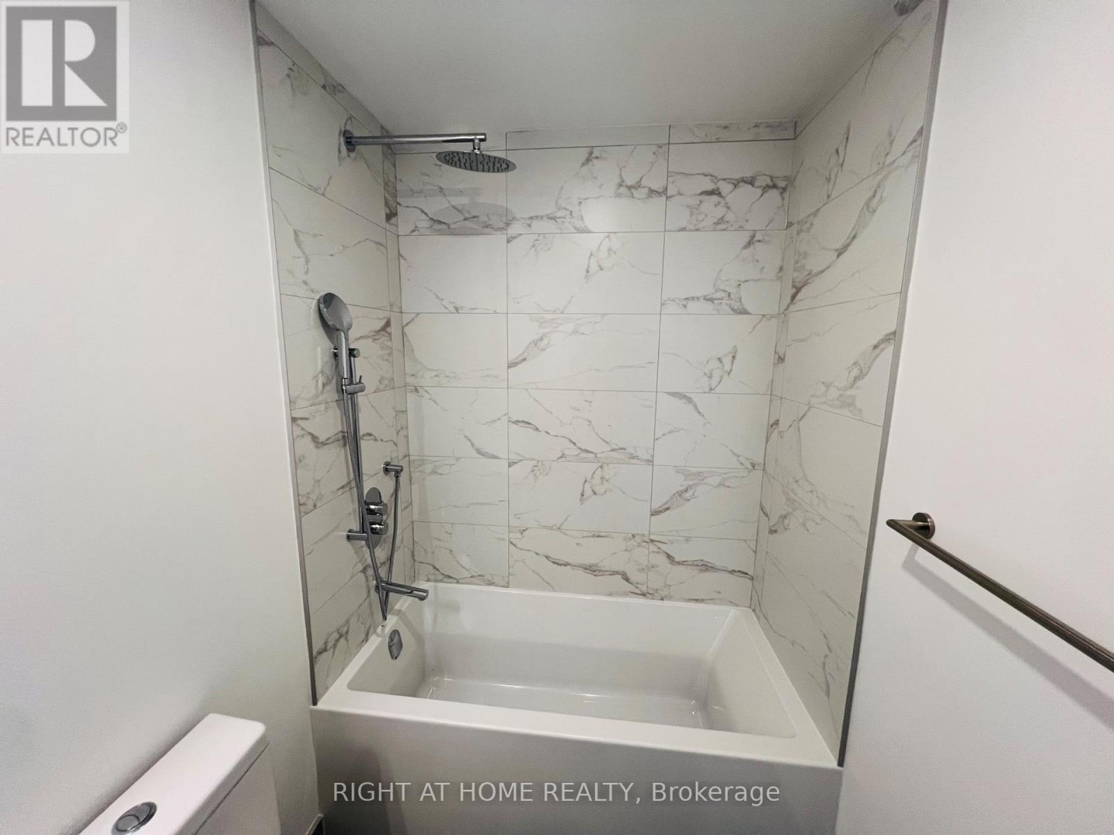 101 - 200 Keewatin Avenue, Toronto, Ontario  M4P 1Z8 - Photo 37 - C12470194