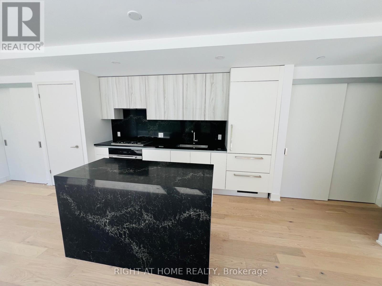 101 - 200 Keewatin Avenue, Toronto, Ontario  M4P 1Z8 - Photo 6 - C12470194