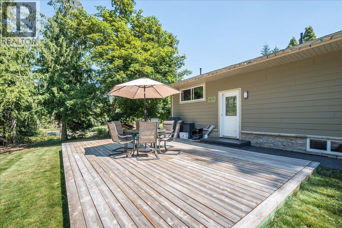 6010 Harrop-Procter Road, Nelson, British Columbia  V1L 6P7 - Photo 66 - 10365212