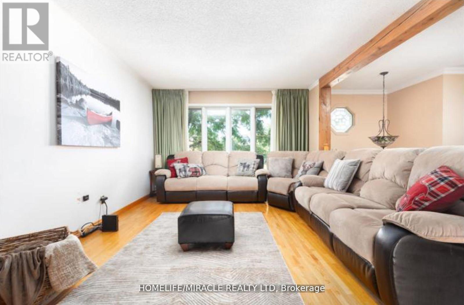 51 Beck Boulevard, Penetanguishene, Ontario  L9M 1E2 - Photo 12 - S12470511
