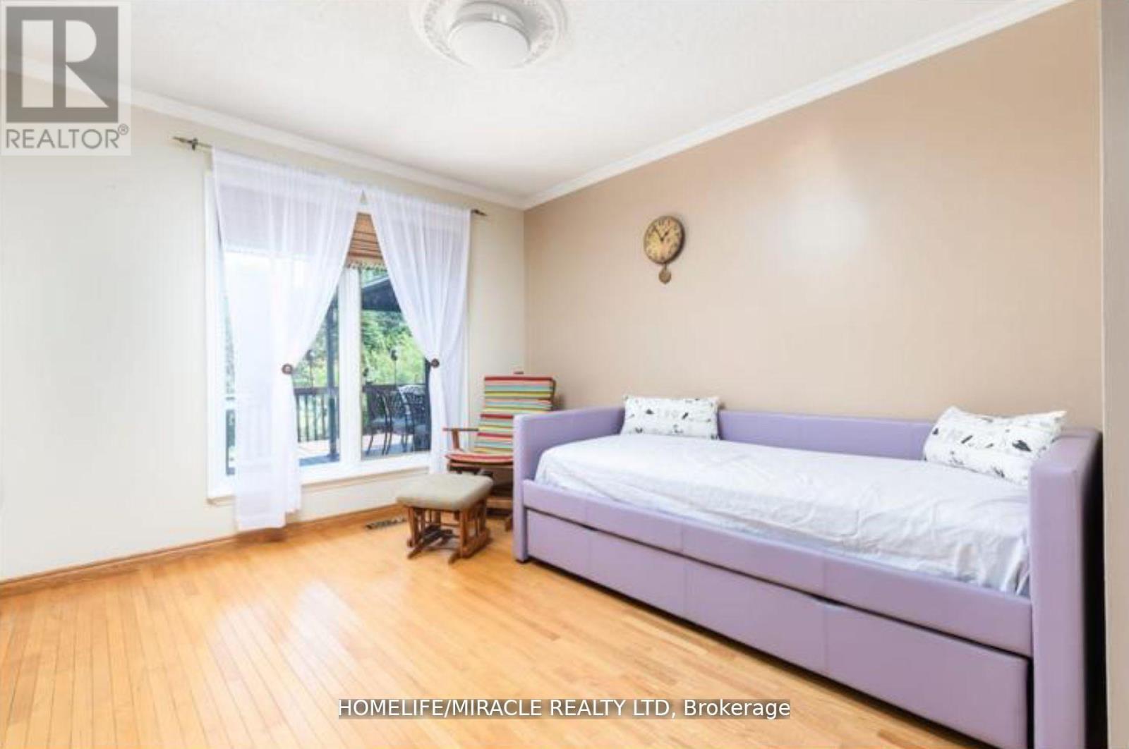 51 Beck Boulevard, Penetanguishene, Ontario  L9M 1E2 - Photo 18 - S12470511