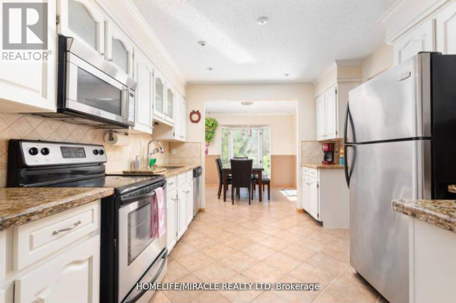 51 Beck Boulevard, Penetanguishene, Ontario  L9M 1E2 - Photo 3 - S12470511