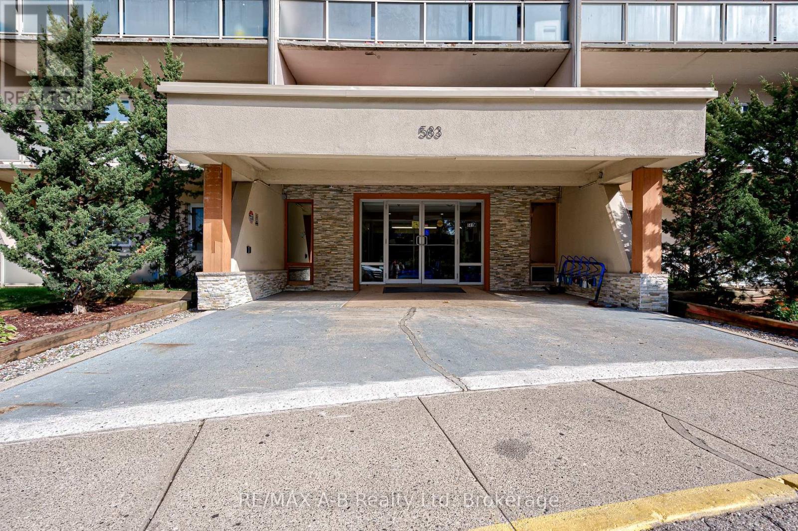 101 - 583 Mornington Avenue, London East (East G), Ontario  N5Y 3E9 - Photo 11 - X12470522