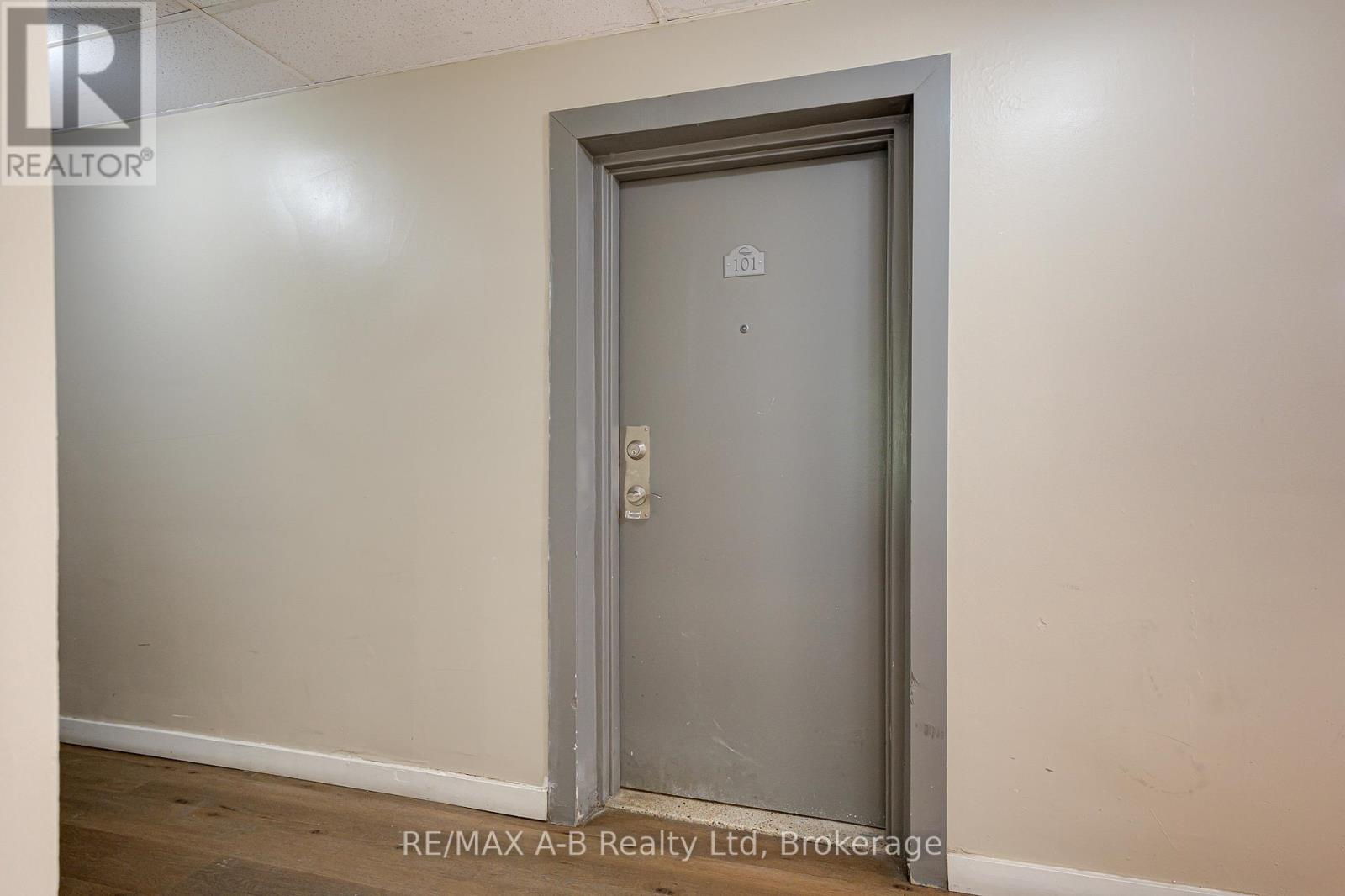 101 - 583 Mornington Avenue, London East (East G), Ontario  N5Y 3E9 - Photo 17 - X12470522