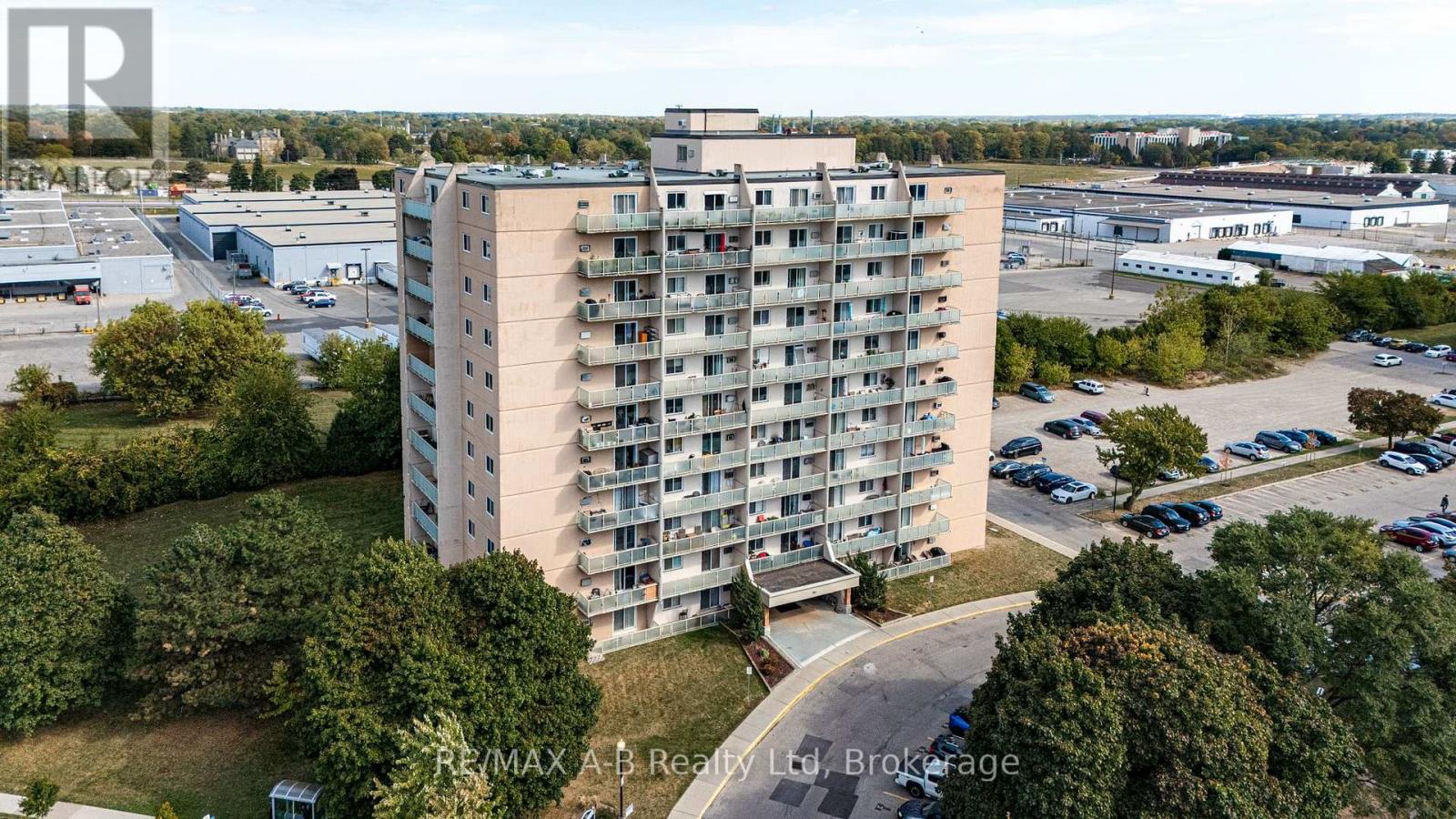101 - 583 Mornington Avenue, London East (East G), Ontario  N5Y 3E9 - Photo 3 - X12470522