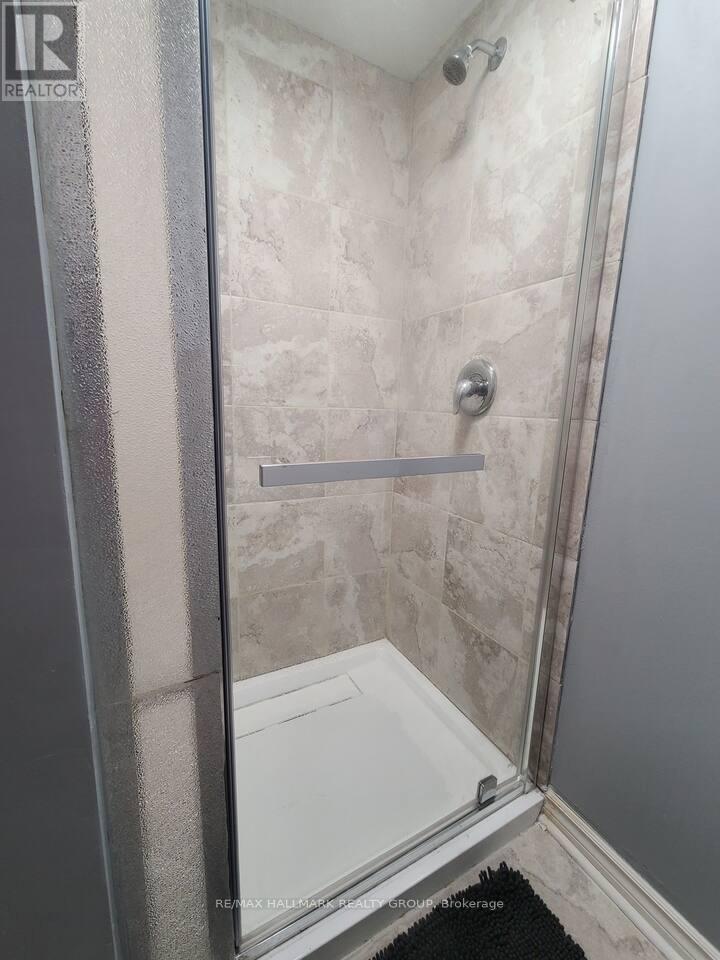 474 Somerset Street W, Ottawa, Ontario  K1R 5J8 - Photo 18 - X12470520