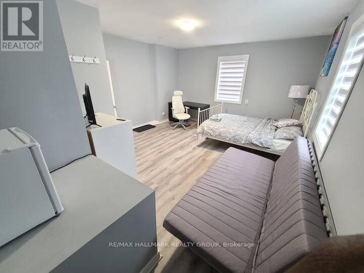 474 Somerset Street W, Ottawa, Ontario  K1R 5J8 - Photo 5 - X12470520