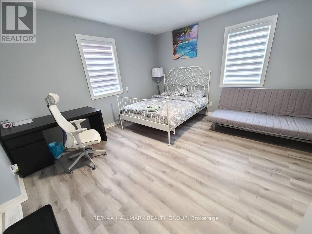 474 Somerset Street W, Ottawa, Ontario  K1R 5J8 - Photo 7 - X12470520