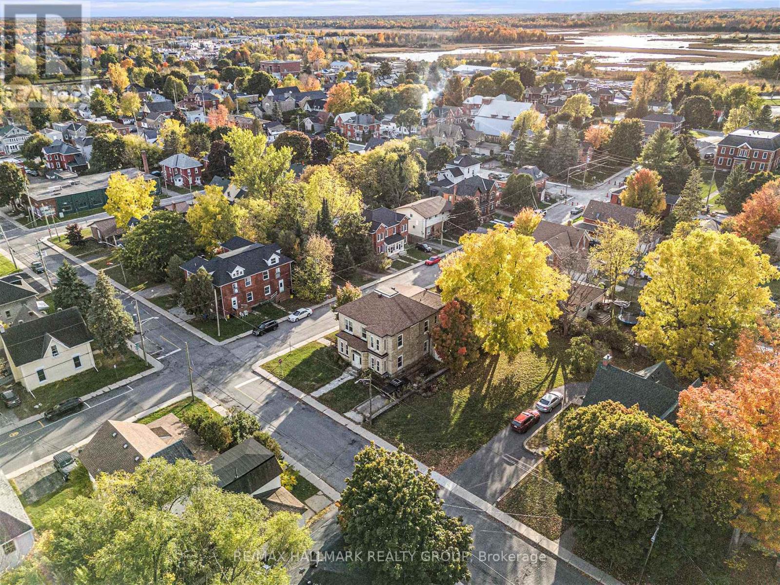 22 Maple Avenue, Smiths Falls, Ontario  K7A 1Z9 - Photo 30 - X12368219