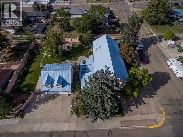 329 2 Avenue NE, Milk River, Alberta