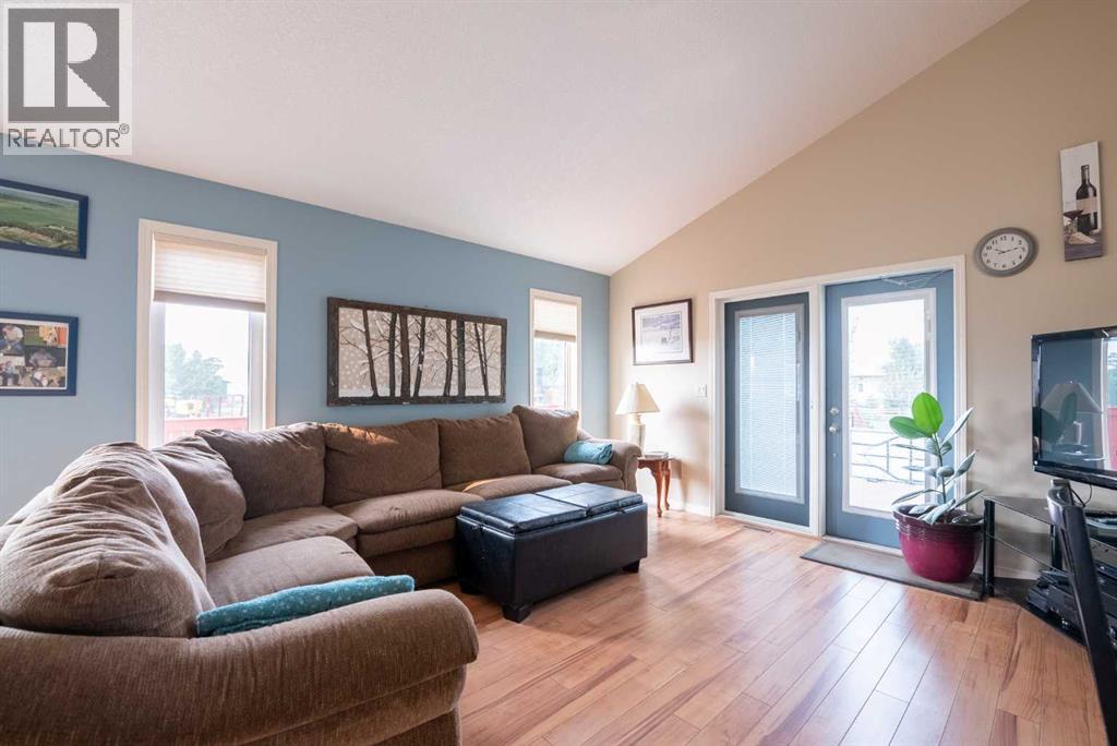 514 6a Street N, Champion, Alberta  T0L 0R0 - Photo 12 - A2253701