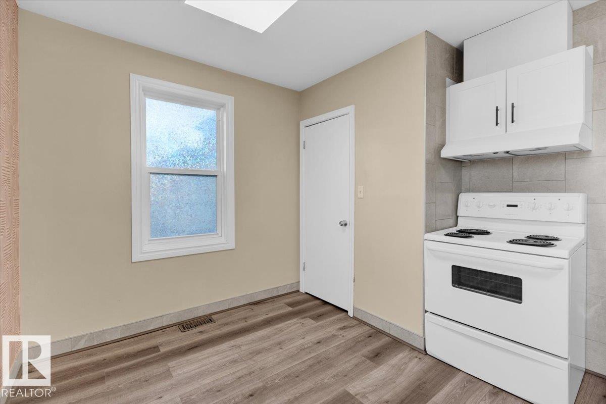 10345 159 St Nw, Edmonton, Alberta  T5P 3A5 - Photo 15 - E4461377
