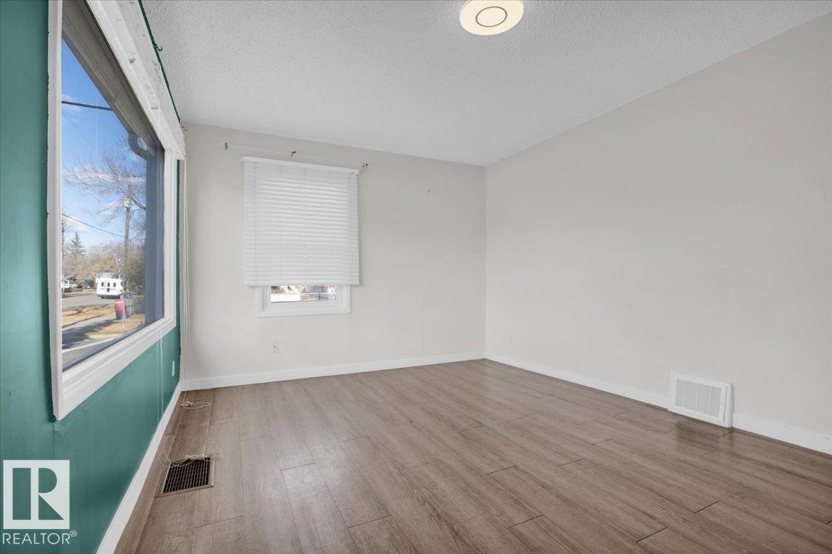 10345 159 St Nw, Edmonton, Alberta  T5P 3A5 - Photo 33 - E4461377
