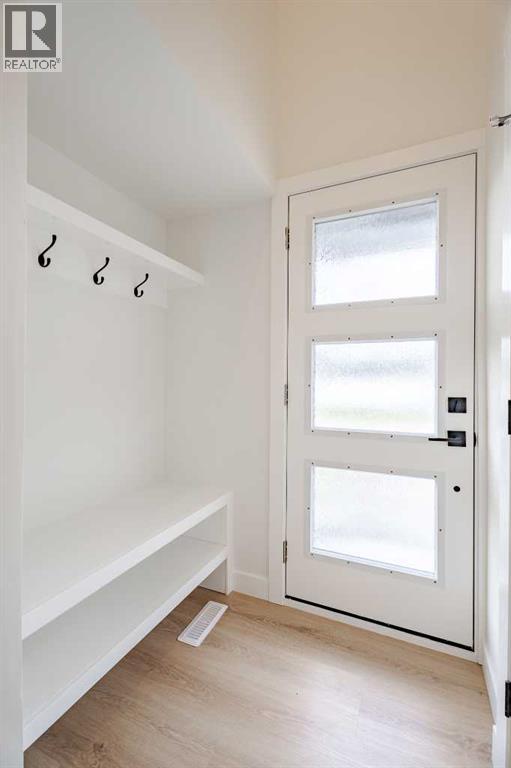 7020 Huntbourne Road Ne, Calgary, Alberta  T2K 3X7 - Photo 30 - A2262031