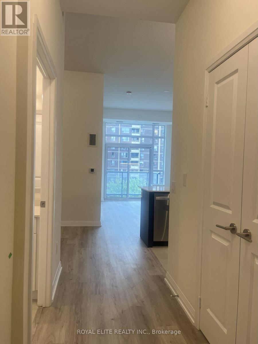 923 - 3270 Sheppard East Avenue, Toronto, Ontario  M1T 0B3 - Photo 3 - E12470528