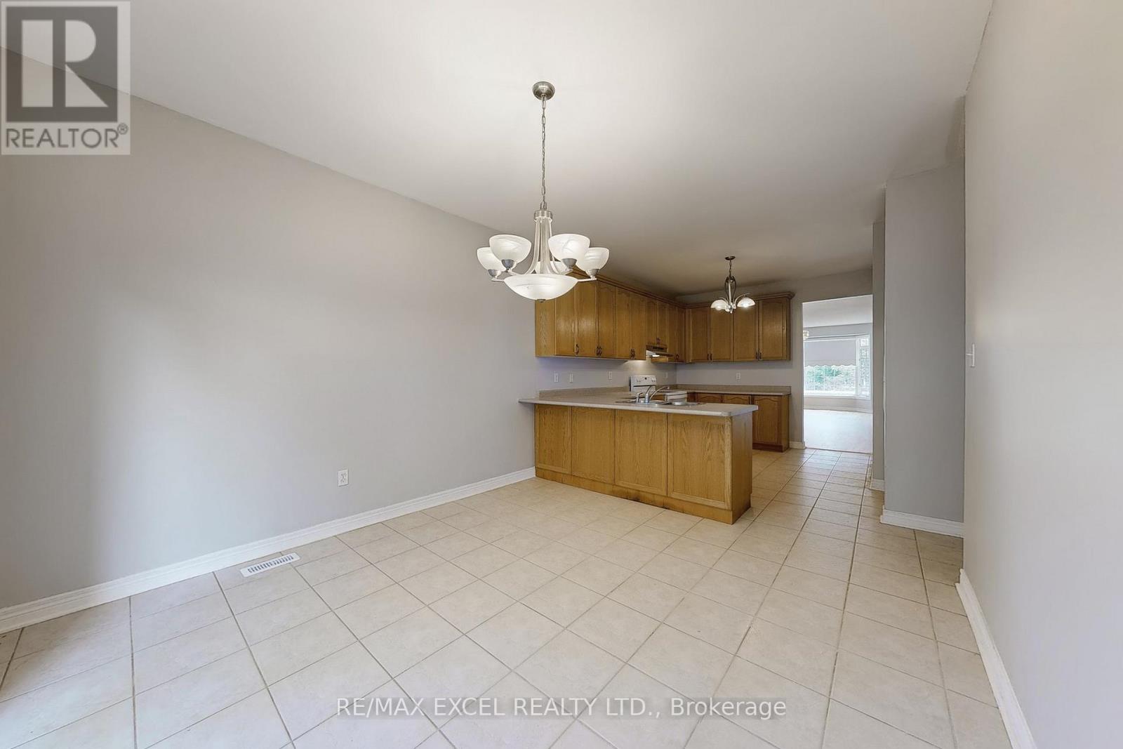 38 Ayhart Street, Markham, Ontario  L6E 1H4 - Photo 19 - N12470529