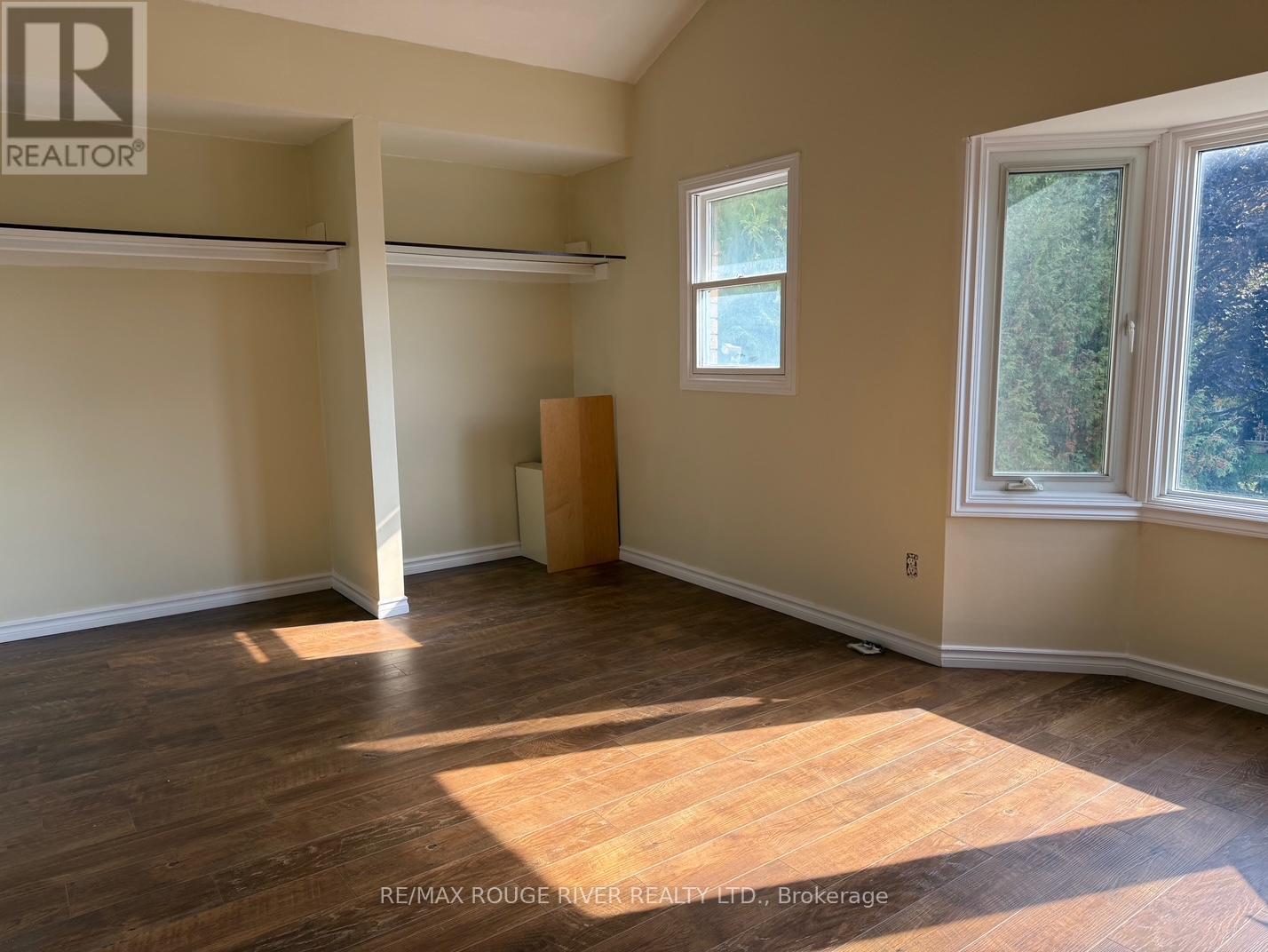 20 Stanley Drive, Port Hope, Ontario  L1A 3W6 - Photo 3 - X12470537