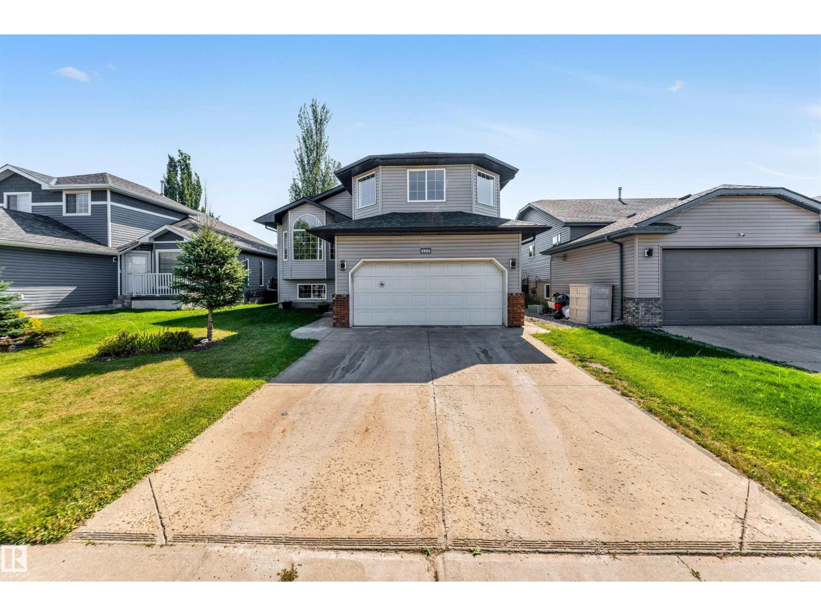 325 Jilling Cres. Nw, Edmonton, Alberta  T6L 6N1 - Photo 2 - E4462720