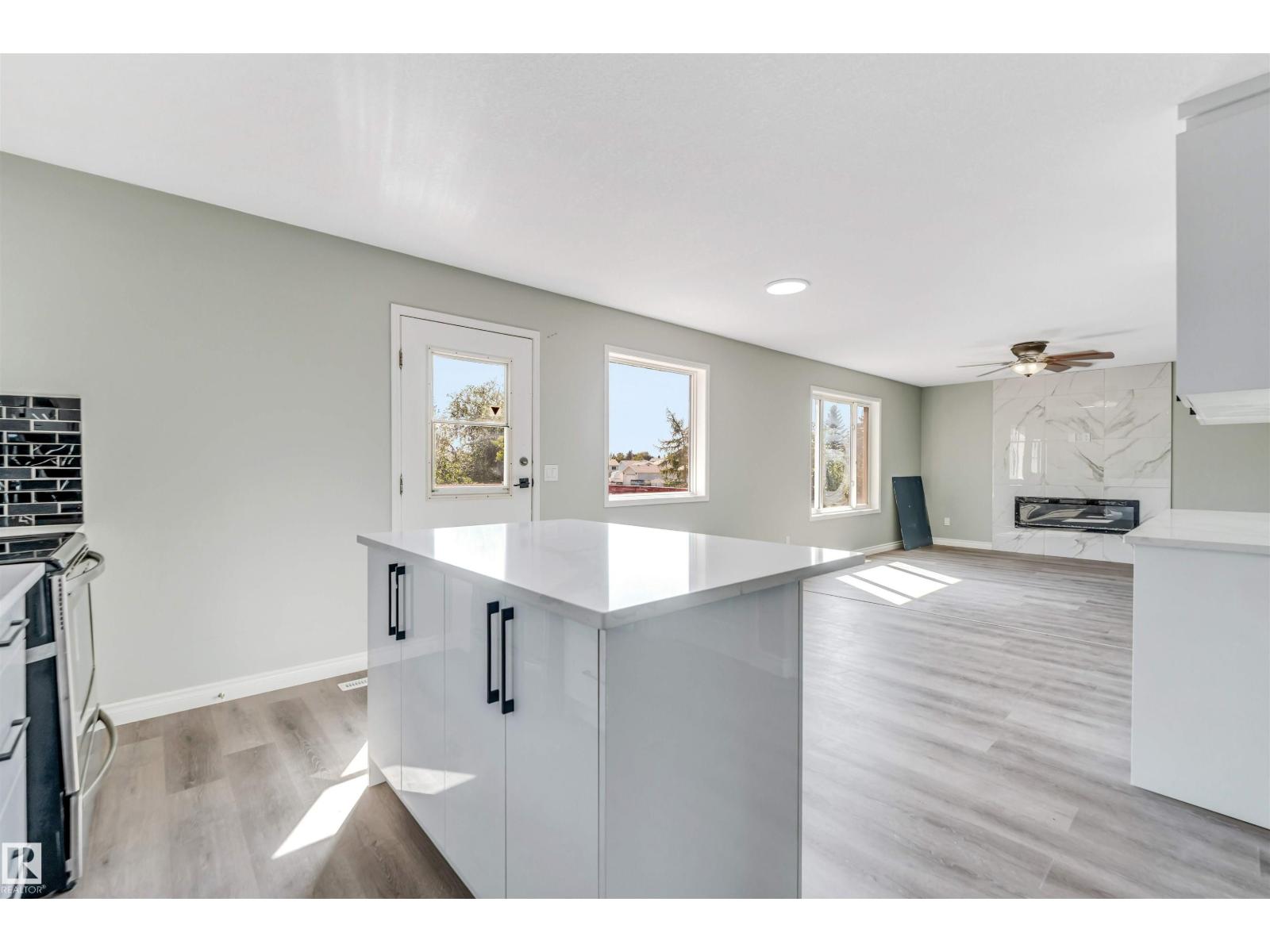 325 Jilling Cres. Nw, Edmonton, Alberta  T6L 6N1 - Photo 30 - E4462720