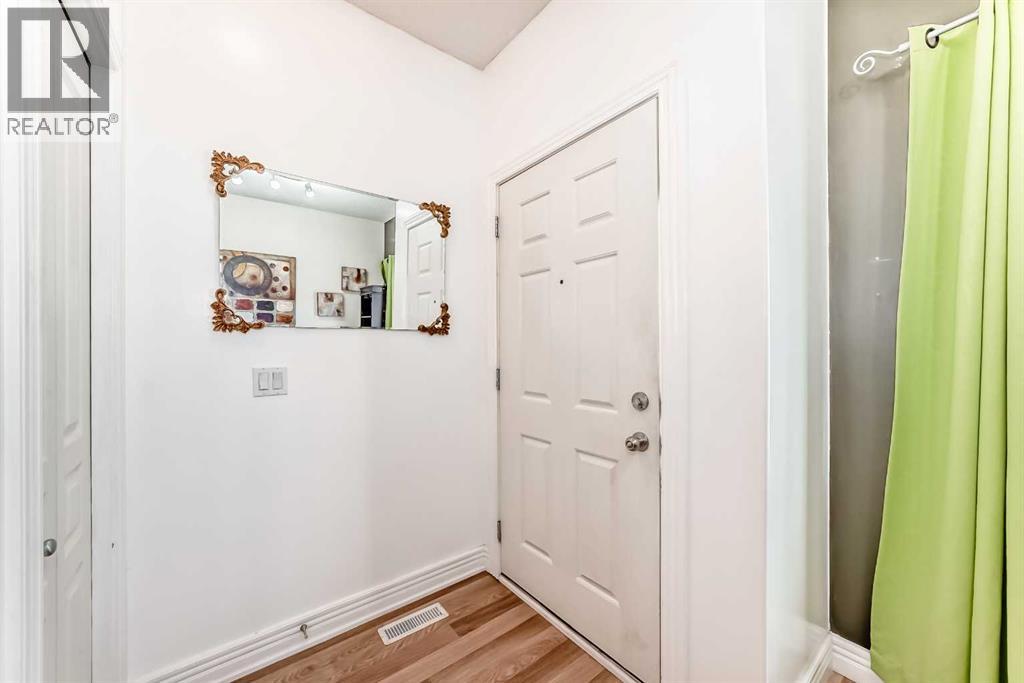 Property at 63 Bridleridge Manor SW image 4