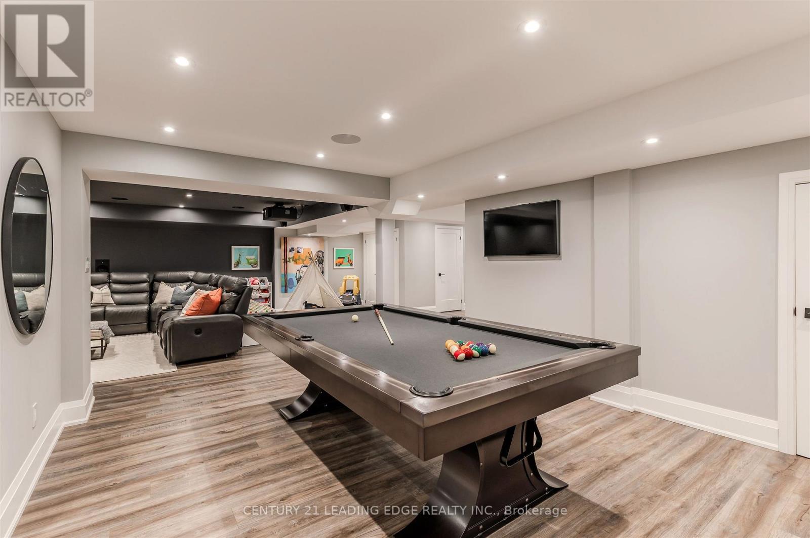 82 Gibson Circle, Bradford West Gwillimbury, Ontario  L3Z 0W9 - Photo 26 - N12470539