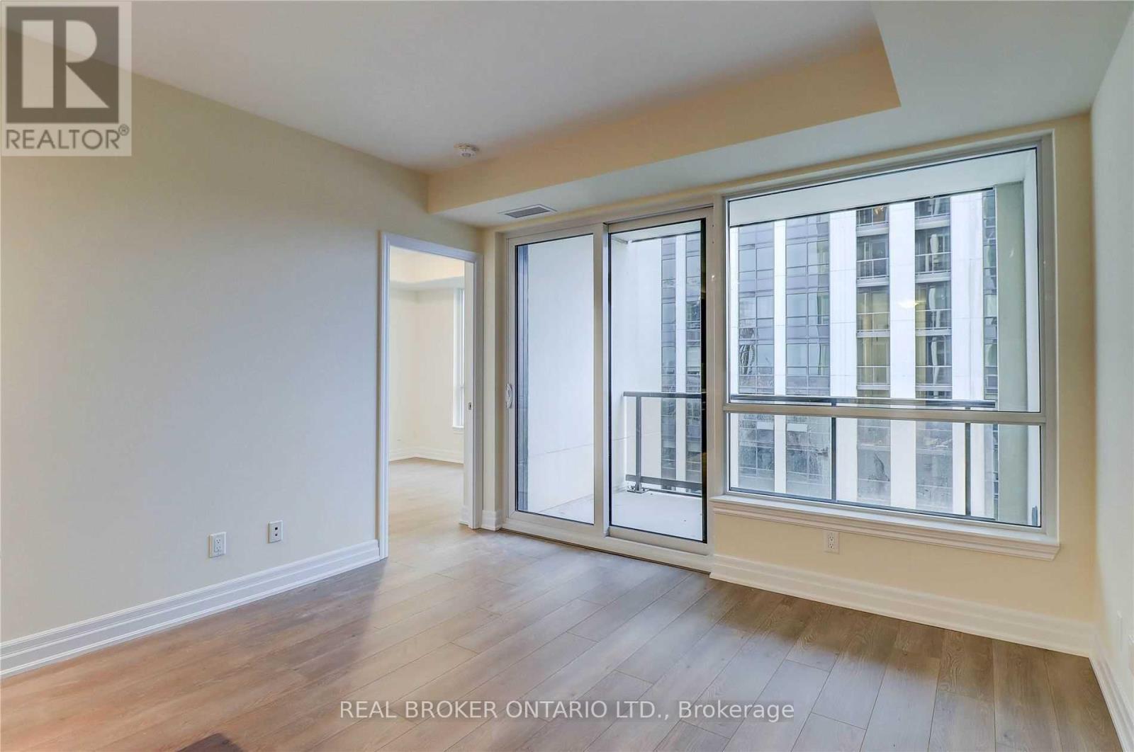 1110 - 9075 Jane Street, Vaughan, Ontario  L4K 0L7 - Photo 16 - N12470540