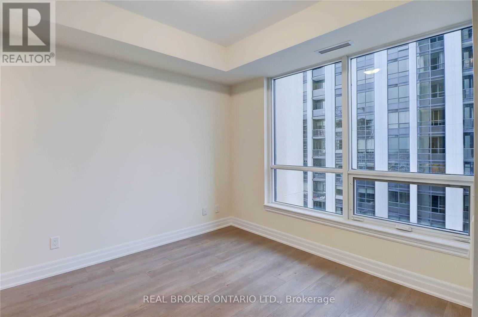 1110 - 9075 Jane Street, Vaughan, Ontario  L4K 0L7 - Photo 18 - N12470540