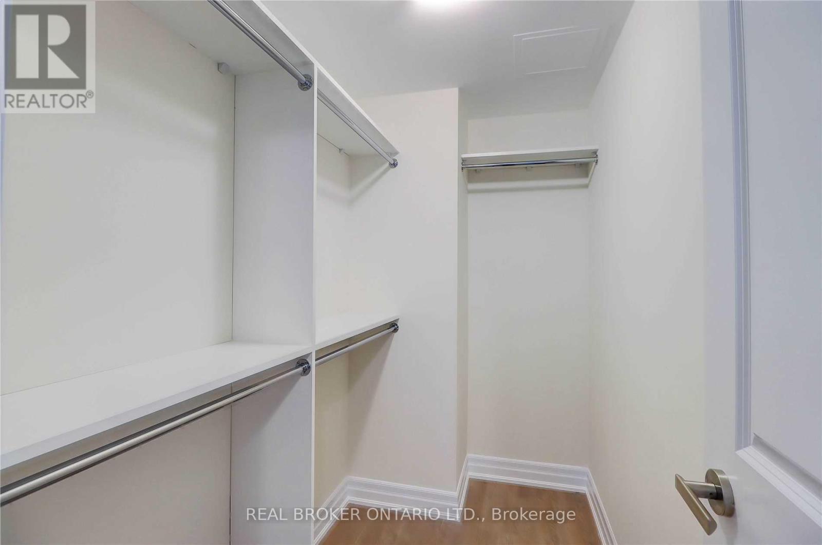 1110 - 9075 Jane Street, Vaughan, Ontario  L4K 0L7 - Photo 24 - N12470540