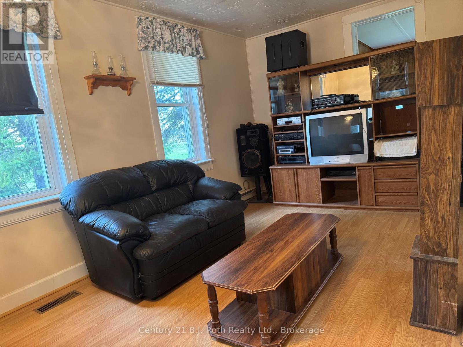 1767 10 Concession, Ramara, Ontario  L0K 1B0 - Photo 12 - S12470551