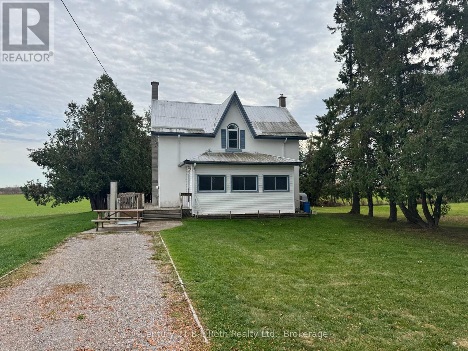 1767 10 Concession, Ramara, Ontario  L0K 1B0 - Photo 2 - S12470551