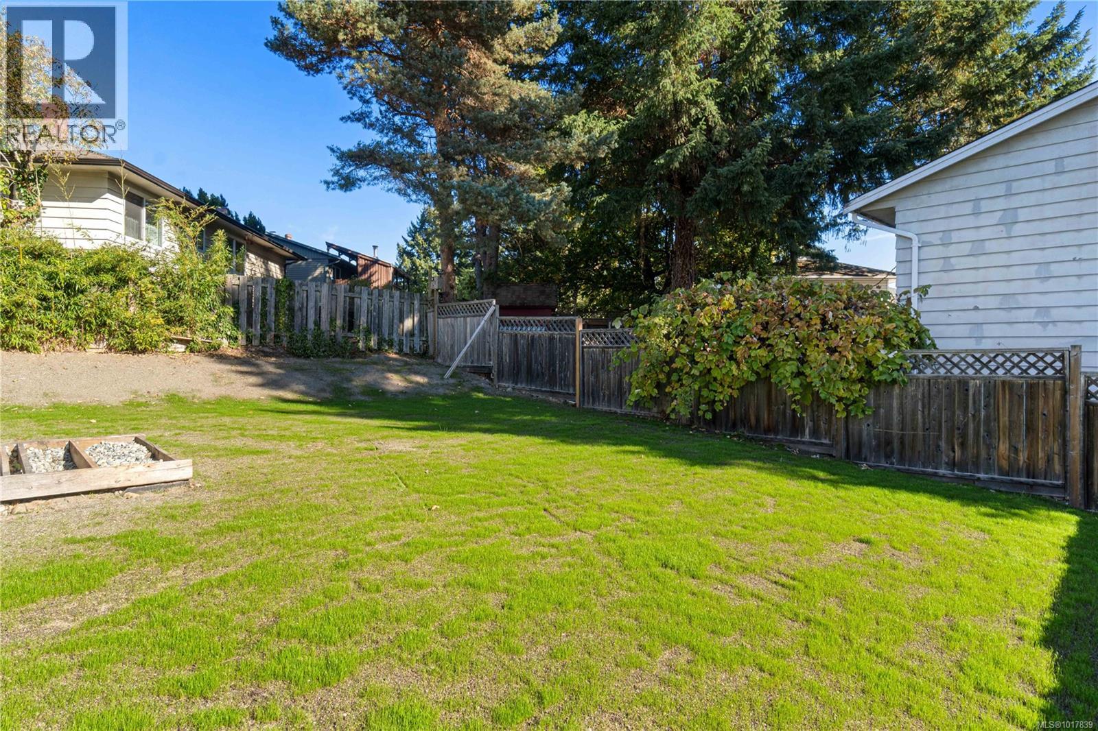 1201 Thunderbird Dr, Nanaimo, British Columbia  V9S 2P4 - Photo 48 - 1017839