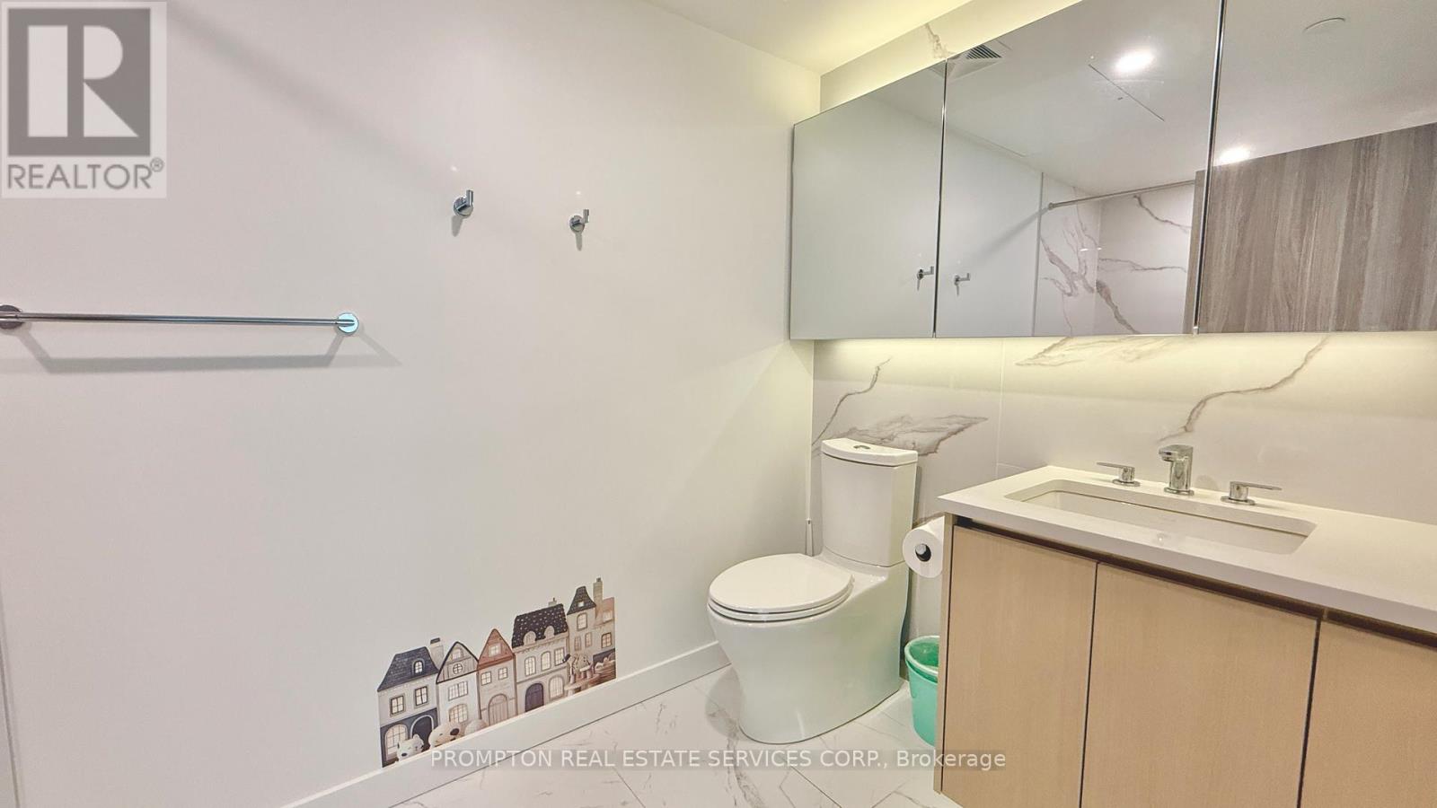 5507 - 1 Concord Cityplace Way, Toronto, Ontario  M5V 0X3 - Photo 12 - C12470543