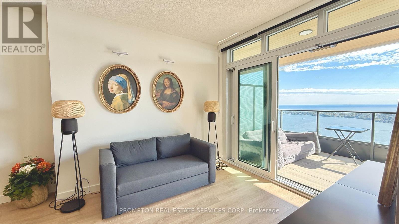 5507 - 1 Concord Cityplace Way, Toronto, Ontario  M5V 0X3 - Photo 6 - C12470543
