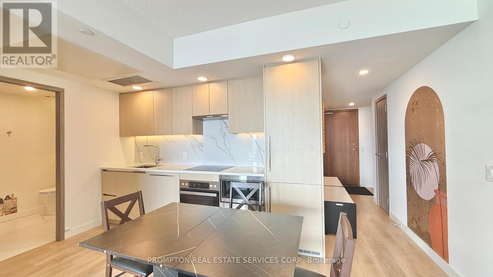 5507 - 1 Concord Cityplace Way, Toronto, Ontario  M5V 0X3 - Photo 7 - C12470543