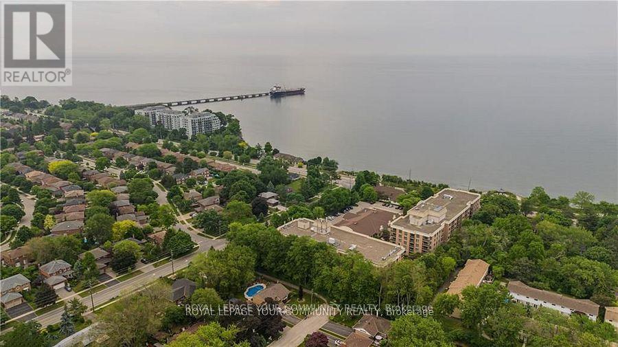 1208 - 100 Burloak Drive, Burlington, Ontario  L7L 6P6 - Photo 10 - W12413851