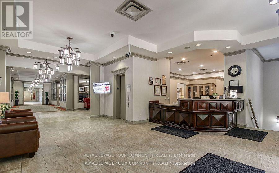 1208 - 100 Burloak Drive, Burlington, Ontario  L7L 6P6 - Photo 7 - W12413851
