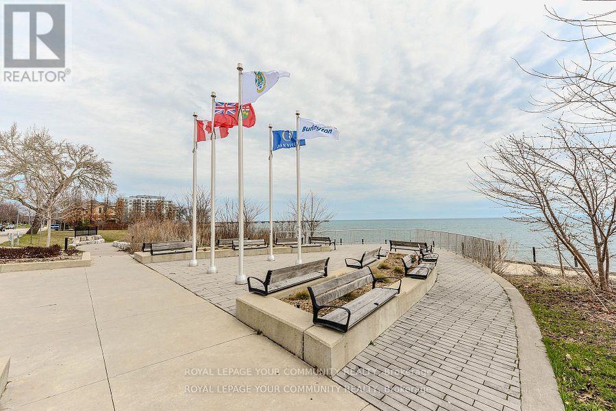1208 - 100 Burloak Drive, Burlington, Ontario  L7L 6P6 - Photo 44 - W12413851