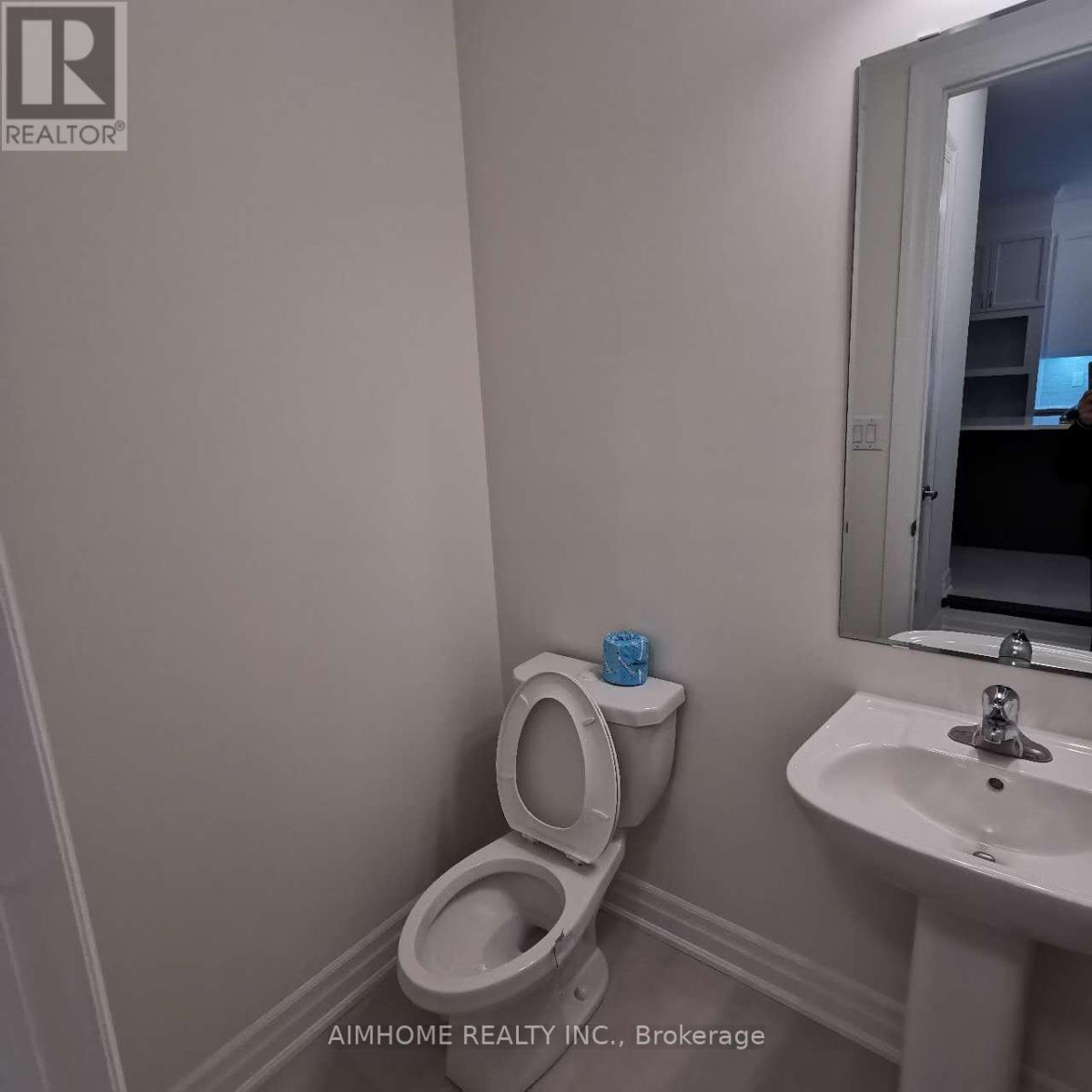 26 Navitas Crescent, Markham, Ontario  L6C 3K6 - Photo 16 - N12470542