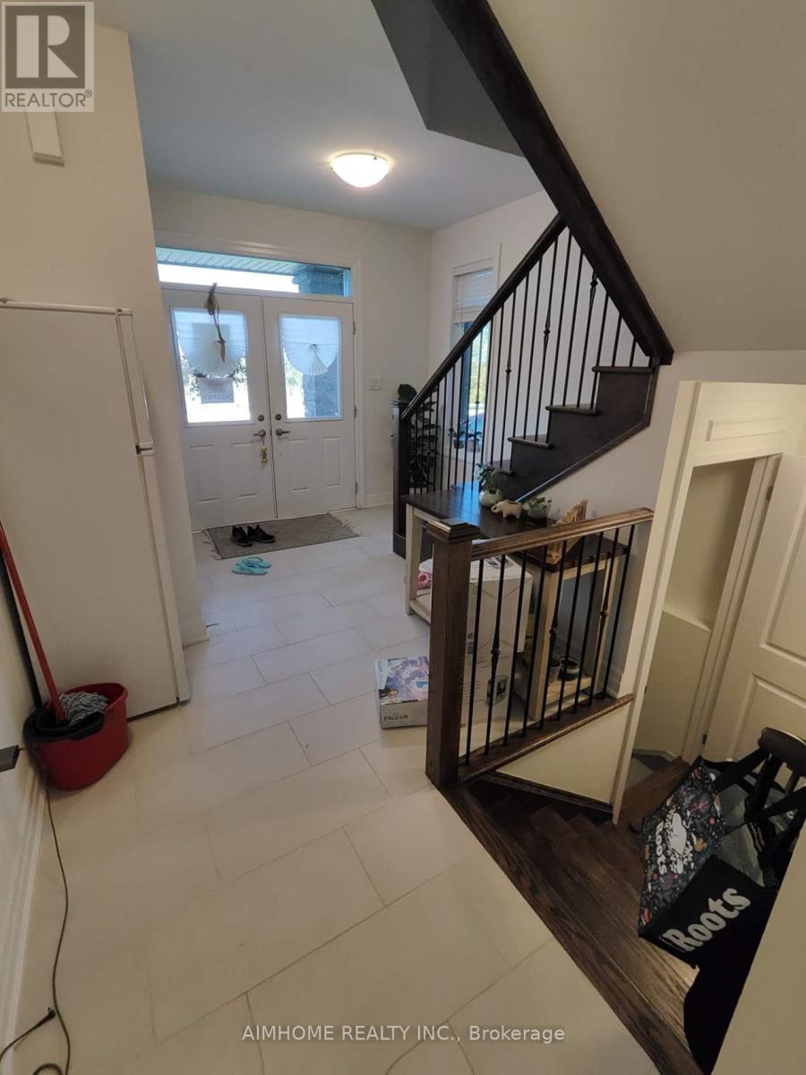 26 Navitas Crescent, Markham, Ontario  L6C 3K6 - Photo 5 - N12470542