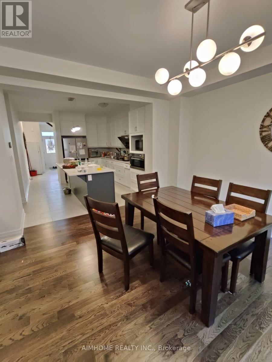 26 Navitas Crescent, Markham, Ontario  L6C 3K6 - Photo 6 - N12470542