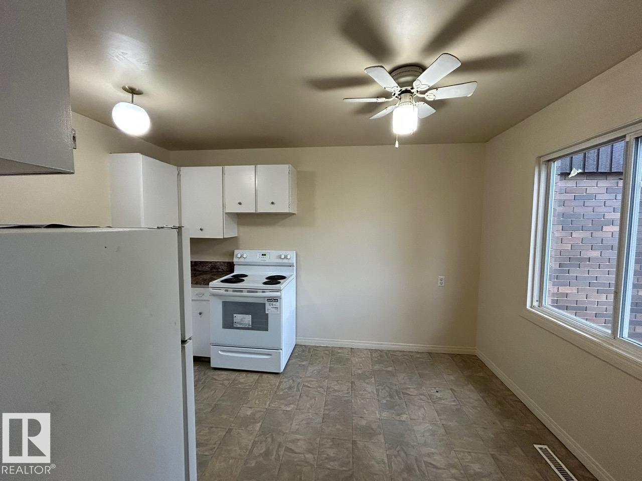 130 Roseland Vg Nw, Edmonton, Alberta  T5E 5R6 - Photo 6 - E4462722