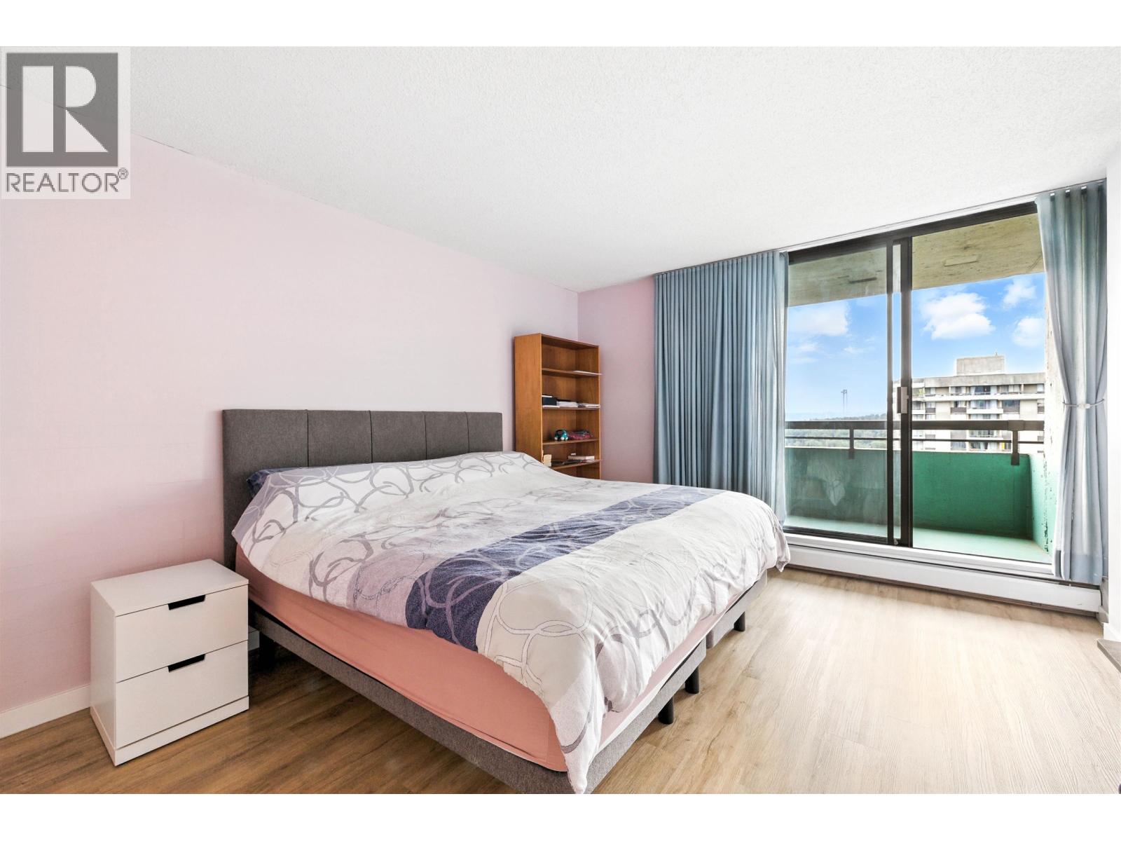 2403 3737 Bartlett Court, Burnaby, British Columbia  V3J 7E3 - Photo 12 - R3040444