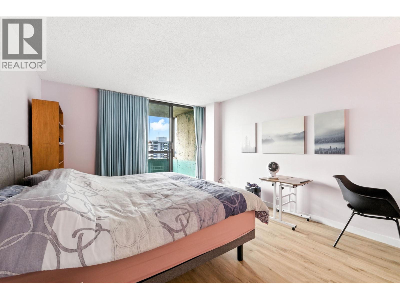 2403 3737 Bartlett Court, Burnaby, British Columbia  V3J 7E3 - Photo 14 - R3040444