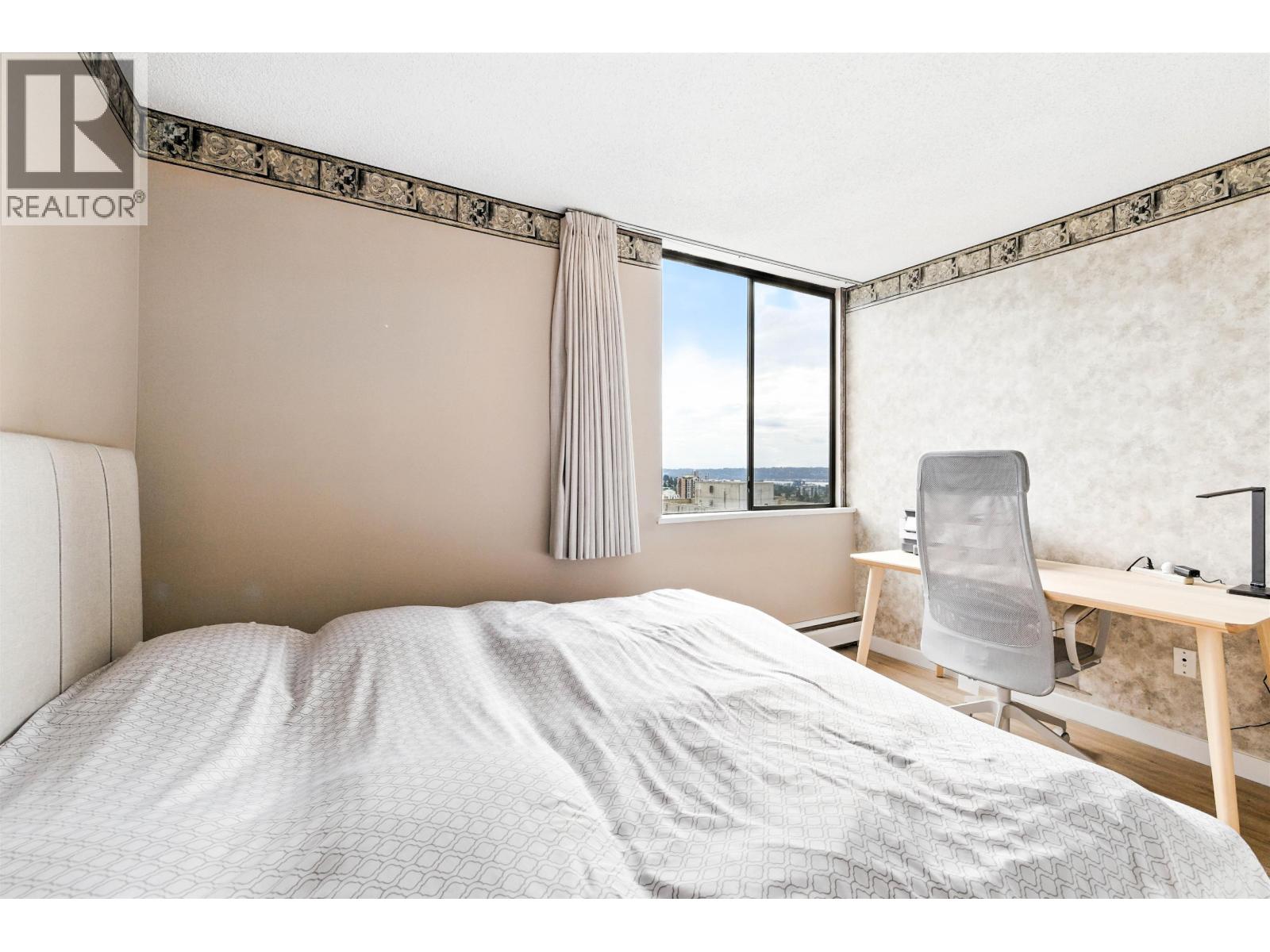 2403 3737 Bartlett Court, Burnaby, British Columbia  V3J 7E3 - Photo 16 - R3040444