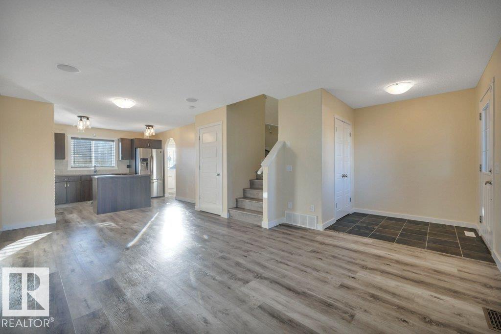 2015 32 St Nw, Edmonton, Alberta  T6T 0K4 - Photo 10 - E4462723