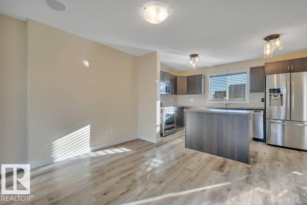 2015 32 St Nw, Edmonton, Alberta  T6T 0K4 - Photo 11 - E4462723