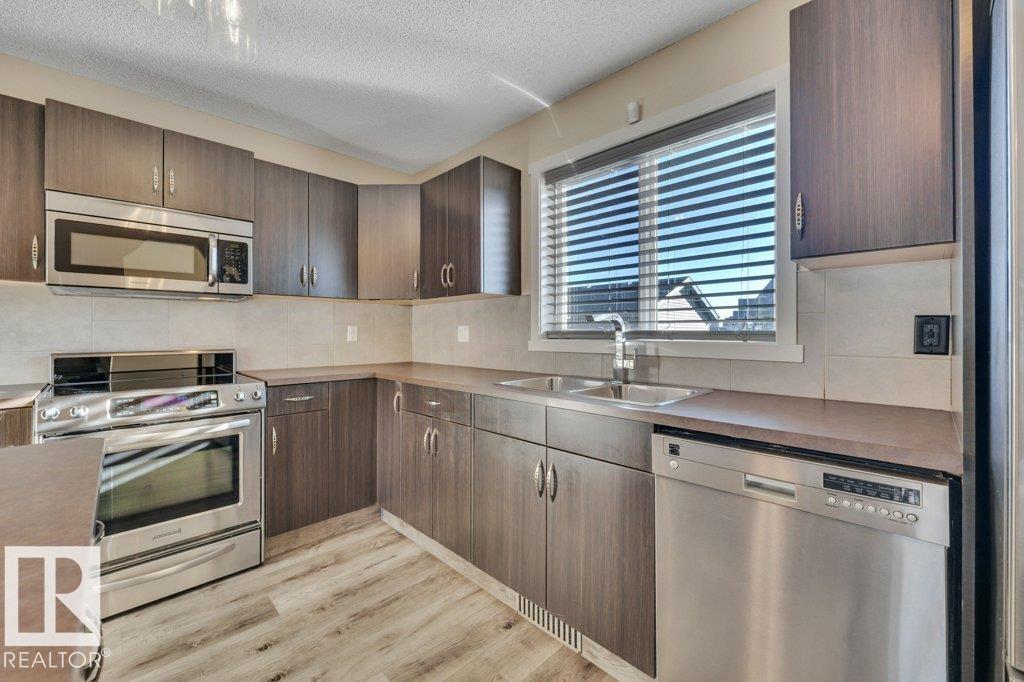 2015 32 St Nw, Edmonton, Alberta  T6T 0K4 - Photo 13 - E4462723
