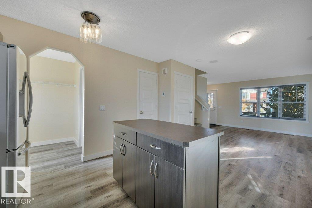 2015 32 St Nw, Edmonton, Alberta  T6T 0K4 - Photo 15 - E4462723