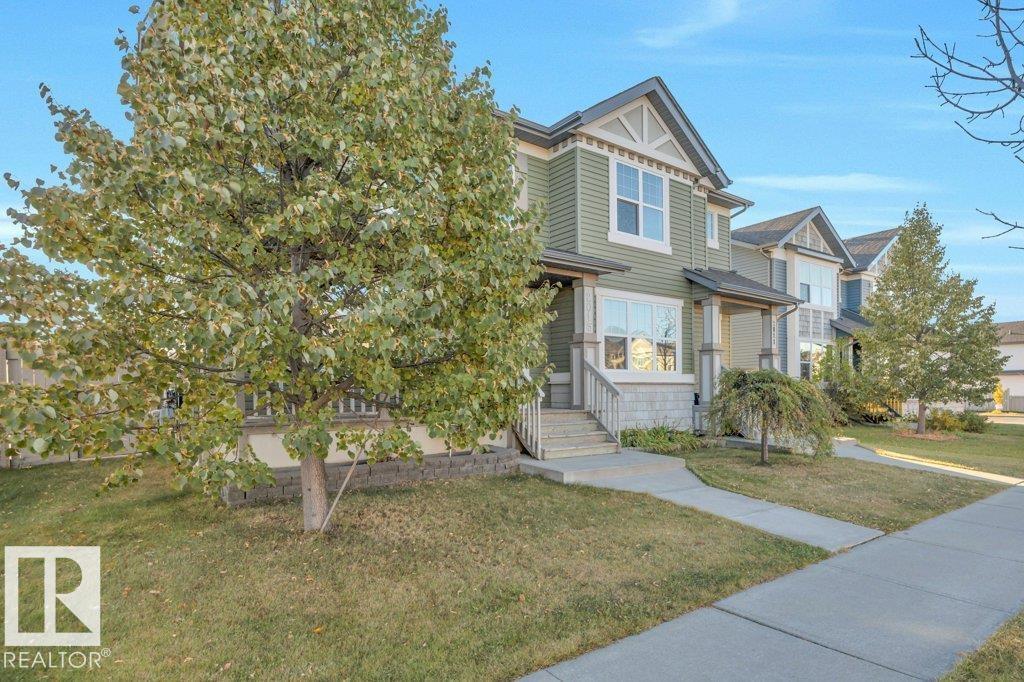 2015 32 St Nw, Edmonton, Alberta  T6T 0K4 - Photo 2 - E4462723